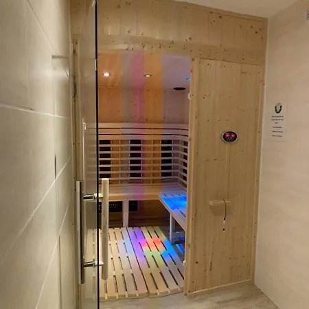 Bien-etre Balneo Sauna A Usage Privatif Holiday home